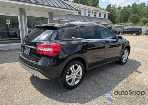 2015 Mercedes-Benz Gla 250 из США, поврежденный, VIN WDCTG4EB4FJ123761